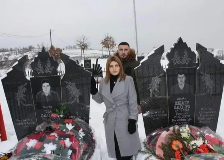 Lumturinë që m’a e vodhën