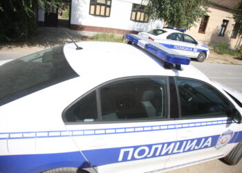 Policia serbe bastis familjen e profesor Ismet Abazit në Nesalcë