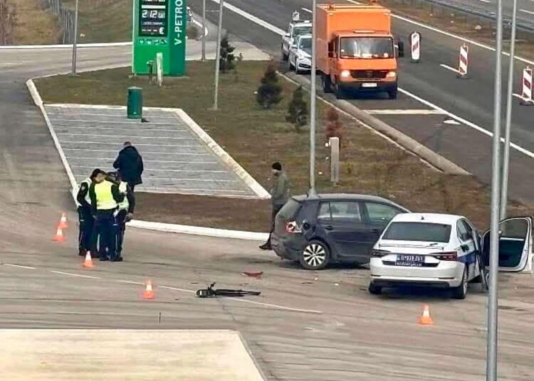 Ngjarje e pazakontë në Bujanoc: Shtetasi i Maqedonisë së Veriut aksidentohet me policinë duke vozitur me 184 km/h