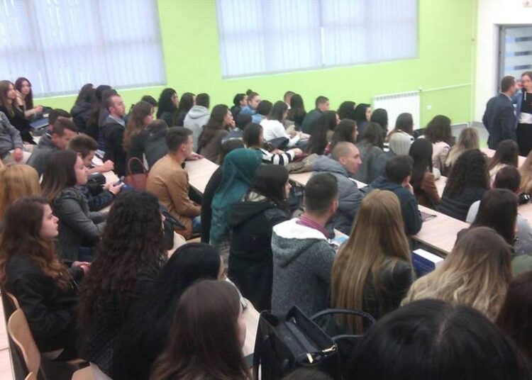 Trupi Koordinues hap konkurs për bursa studentore – Ja kush mund të aplikojë