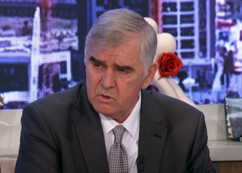 Gjuro Macut dorëzon përbërjen e re të Qeverisë – shqiptari Demo Berisha propozohet për ministër për të Drejtat e Njeriut