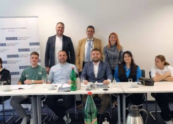 Fushatë avokuese në Beograd: Të rinjtë e Luginës kërkojnë zbatim të Planit Shtatëpikësh