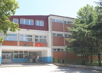 Rënie alarmante e nxënësve shqiptarë në shkollat fillore të Luginës së Preshevës