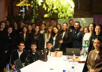 Deputetja shqiptare Sara Mila në Preshevë: Takim i drejtpërdrejtë me të rinjtë dhe mesazh i qartë për të ardhmen evropiane