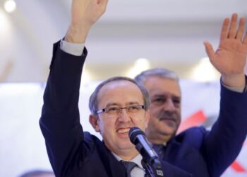 Avdullah Hoti shpall kandidaturën për kryetar të LDK-së